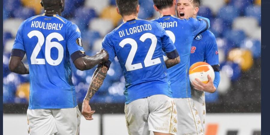 Hasil Liga Italia - Comeback dari Sampdoria, Napoli Pepet Duo Milan
