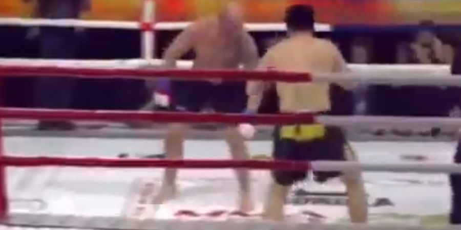 VIDEO - Epic Comeback! Tinggal Disentil Saja KO, Jagoan MMA Ini Malah Menang