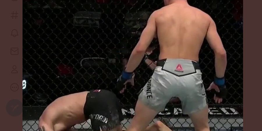 Hasil UFC 259 - Hampir Dicekik, Jagoan Ini Bikin Lawan Bersujud dan Ngamuk-ngamuk 