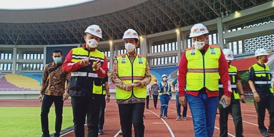 Piala Menpora 2021 - Gibran Rakabuming Beri Pembelaan untuk Lampu Stadion Manahan yang Redup