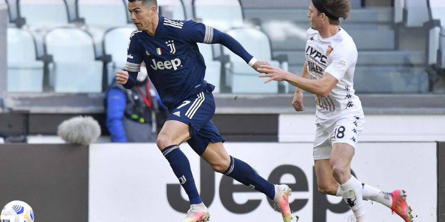 Hasil Liga Italia - Cristiano Ronaldo Apes Usai Foto, Pirlo Ganti Pembawa Malapetaka, Juventus Kalah di Kandang