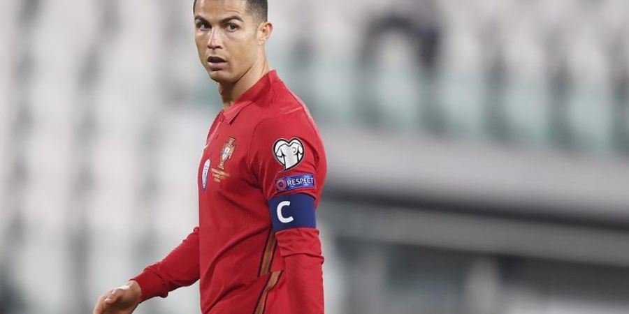 Cristiano Ronaldo Bengong Nonton Gol Komedi Azerbaijan