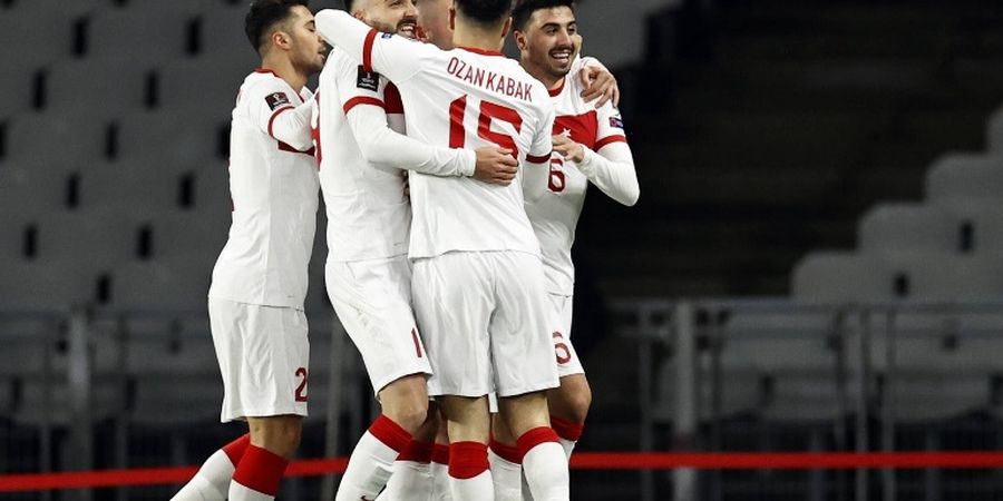 Drama 6 Gol dan Penalti Gagal di Menit Akhir Warnai Kemenangan Turki atas Belanda