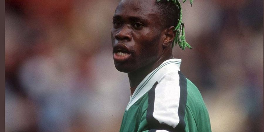 Legenda Nyentrik dari Nigeria Terbuang dari AC Milan Gara-gara Mafia