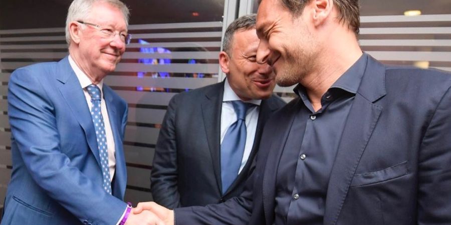 Jelang Man United vs AS Roma, Sir Alex Ferguson Kenang Kasih Tak Sampainya ke Francesco Totti