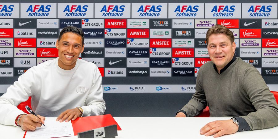 Pemain Keturunan Indonesia Perpanjang Kontrak dengan AZ Alkmaar