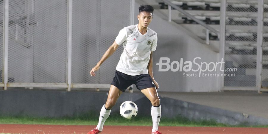 Alasan Aji Santoso Larang Bek Timnas Indonesia Gabung Latihan Bersama