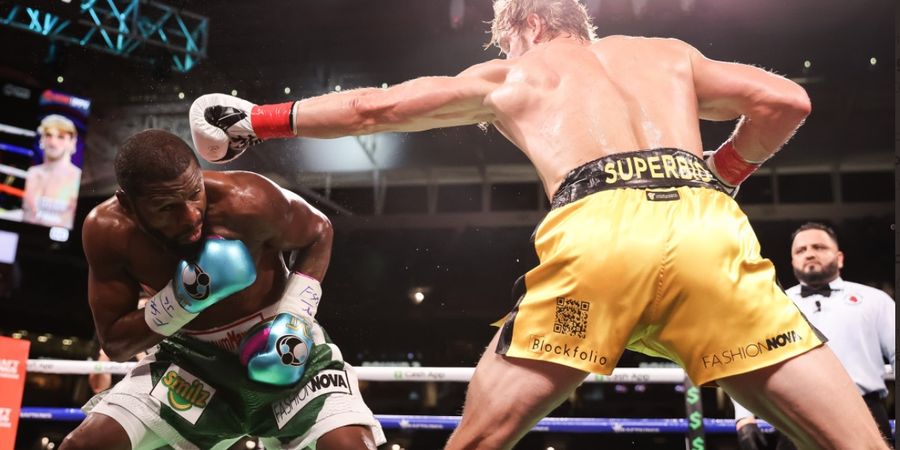 Hasil Tinju Dunia - Logan Paul Selamat 8 Ronde, Floyd Mayweather Gagal KO YouTuber