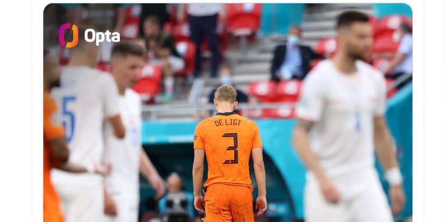 EURO 2020 - Kartu Merah, Teror Langganan untuk Belanda Tiap Bersua Republik Ceska di Piala Eropa