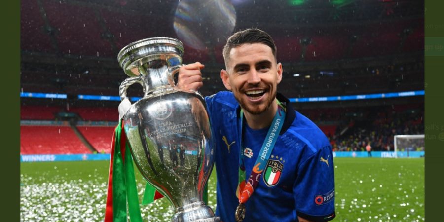 Dinilai Layak Raih Ballon d'Or, Jorginho Beri Pesan pada Messi dan Ronaldo