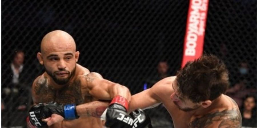 Hasil UFC 265 - Kaki Lawan Tinggal Sebelah, Penakluk Mister KO Menang