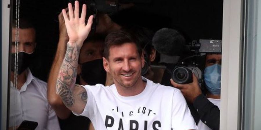Lambaian Tangan Lionel Messi yang Bikin Suporter PSG Menjerit