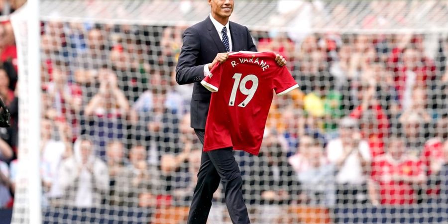 Tiga Kalimat Pertama Raphael Varane Usai Gabung Manchester United