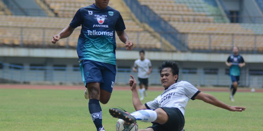 Curi Perhatian Robert Rene Alberts, 2 Pemain Binaan Diklat Persib Ini Dapat Promosi