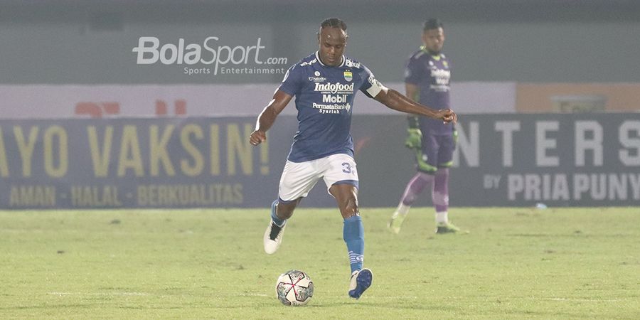 Bos Persib Bandung Ungkap Alasan di Balik Perpanjangan Kontrak Victor Igbonefo