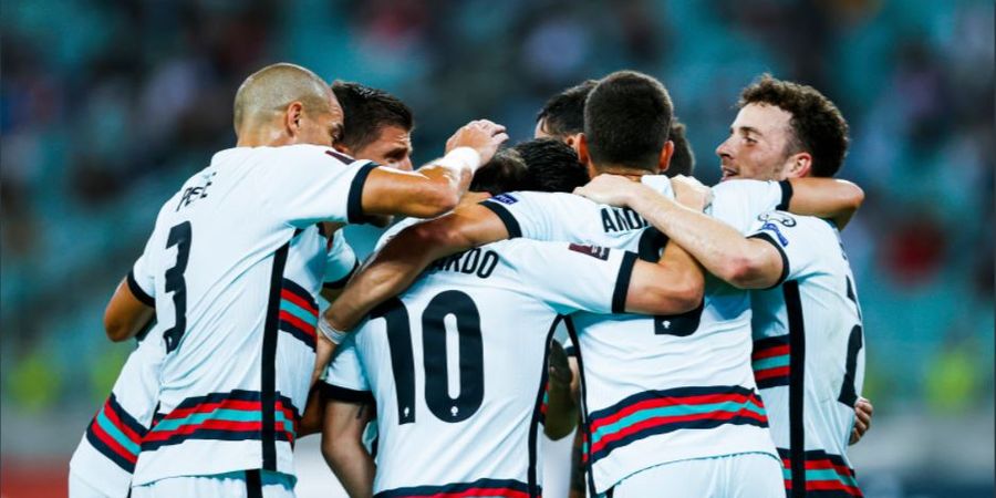 Hasil Kualifikasi Piala Dunia - Bruno Fernandes Diajak Selfie 4 Bocah Tak Dikenal, Portugal Hancurkan Azerbaijan