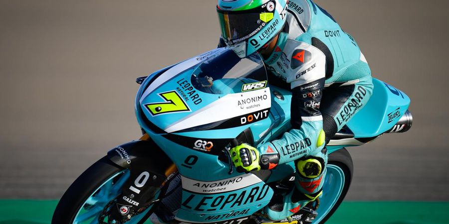 Hasil Moto3 Aragon 2021 - Blunder Pertama Pedro Acosta, Dennis Foggia Menang di Drama Lap Terakhir