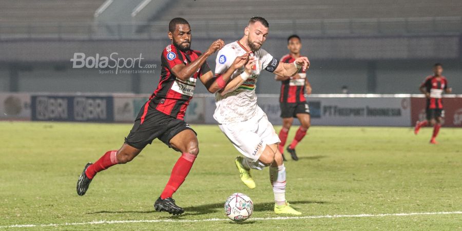 Persija Tak Kunjung Menang di Liga 1, The Jakmania Sindir Keras Pakai Karangan Bunga