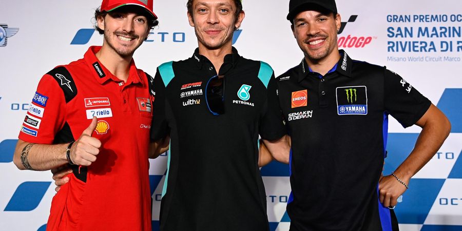 Valentino Rossi Resmi Pensiun, Francesco Bagnaia Masih Belum Move On