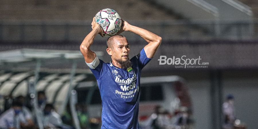 Update Transfer Liga 1 - Bek Senior Persib Bandung Pamit, Jadi Pemain Ketiga yang Tinggalkan Klub