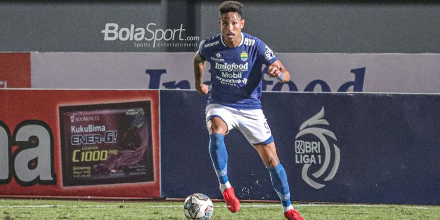 Strikernya Cetak Tiga Gol Lawan Persiraja, Ini Komentar Pelatih Persib Bandung