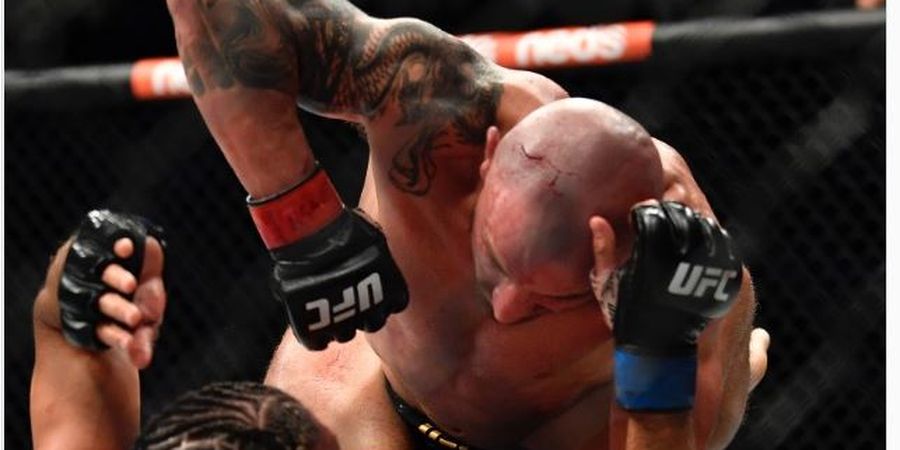Hasil UFC 266 - 20 Kemenangan Berlanjut Lewat Duel Super Brutal, Sabuk Juara Alexander Volkanovski Tak Berpindah Tangan