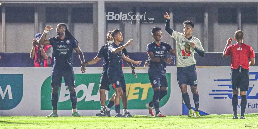 Hasil Liga 1 2021 - Arema FC Menang Besar atas Persela Lamongan