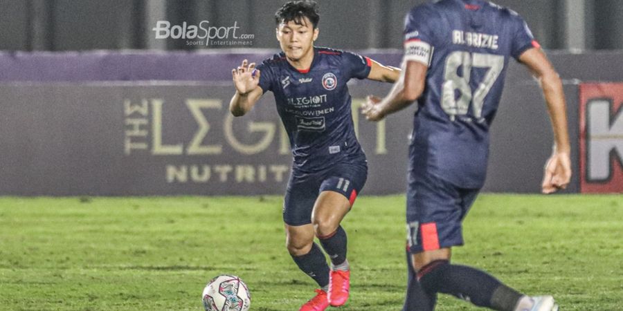Hasil Liga 1 - Meski Cetak 14 Laga Tanpa Kalah, Arema FC Buang Peluang Geser Persib di Peringkat Kedua