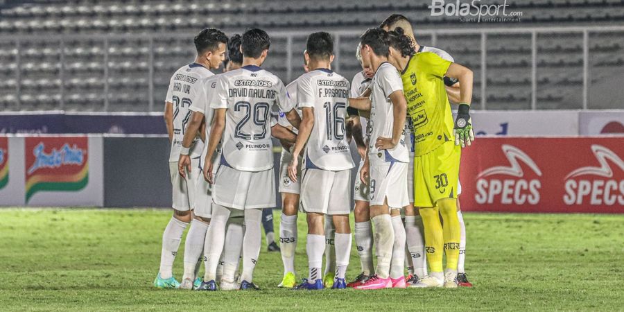 Hasil Pertandingan Liga 1 2021 - PSIS Semarang Pimpin Babak Pertama 3-0 Atas Persik