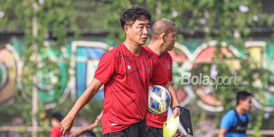 Alasan Pelatih Kiper Timnas Indonesia Kim Bong-soo Garang ke Para Penjaga Gawang