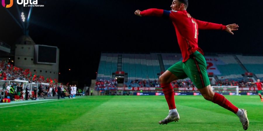 Momen Ketika Ronaldo Nyaris Cetak Gol Terbaik Dalam Kariernya Saat Lawan Luksemburg