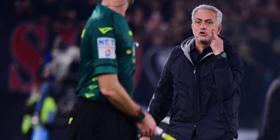 Baru Lima Bulan Latih AS Roma, Mourinho Dikabarkan akan Kembali Latih Salah Satu Tim Liga Inggris