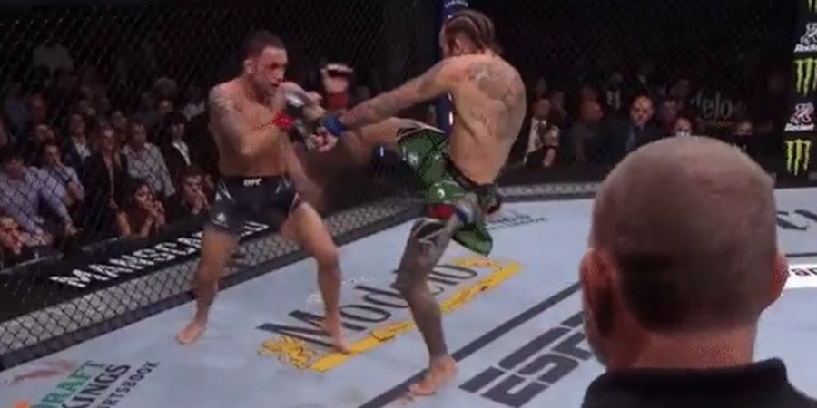 Hasil UFC 268 - Setelah Kena Lutut Terbang, Frankie Edgar KO Lagi Gara-gara Tendangan 