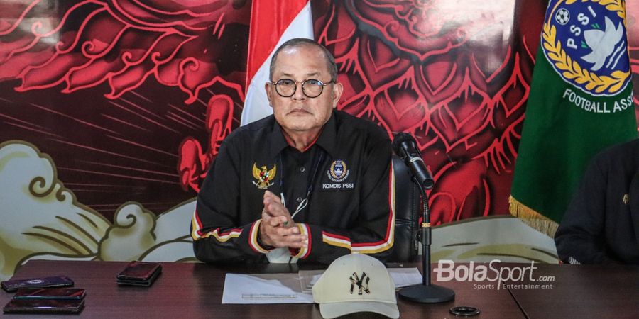 Komdis PSSI Temukan 42 Botol Miras di Stadion Kanjuruhan      