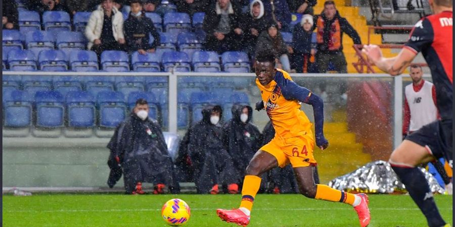 Hasil Liga Italia - AS Roma Benamkan Genoa, Debut Legenda AC Milan Dihancurkan Bocah 18 Tahun