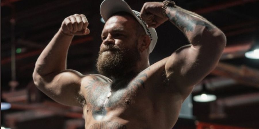 Bentrokan Menarik, Conor McGregor Diklaim Jadi Masalah untuk Raja UFC Charles Oliveira