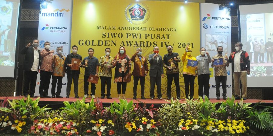 Eko Yuli dan Greysia/Apriyani Raih Penghargaan Golden Award IV Siwo PWI 2021