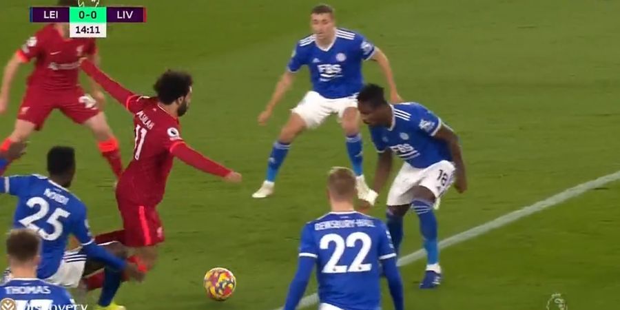 Mohamed Salah Gagal Penalti, Liverpool Imbang Tanpa Gol di Babak Pertama