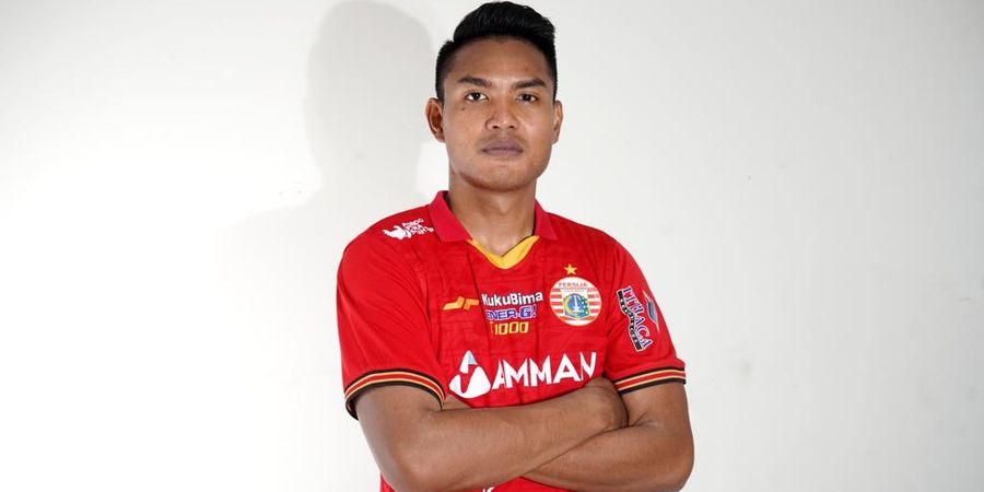 Resmi - Jadi Rekrutan Kelima Persija Jakarta, Ikhwan Ciptady Kaget