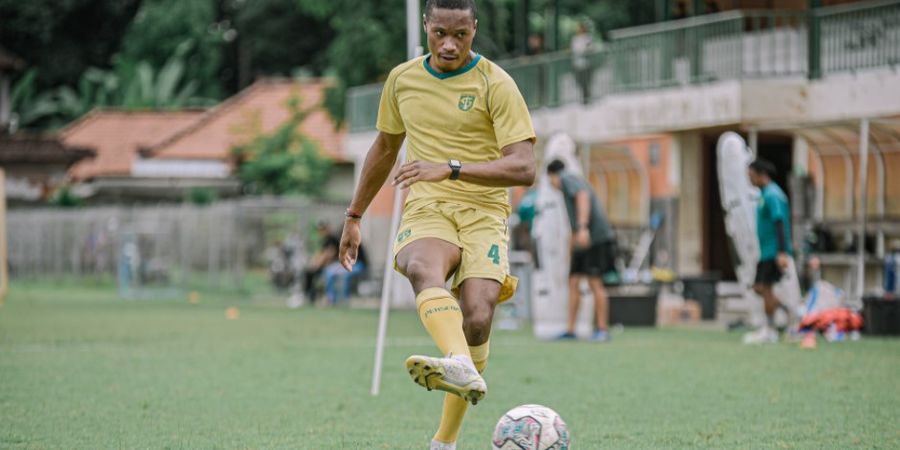 Membayangkan Seandainya Arsenio Vaalport dan Bruno Cantanhede Bermain Satu Tim