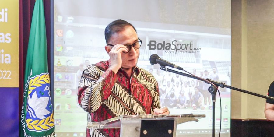 Lepas Timnas Putri Indonesia ke Piala Asia 2022, Ketum PSSI Berlinang Air Mata