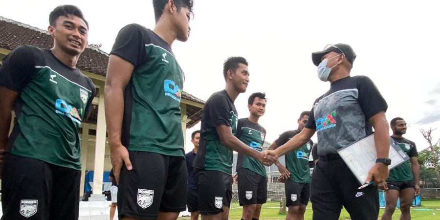 Percepat Adaptasi, Fakhri Husaini Bertekad Perbaiki Kualitas Permainan Borneo FC