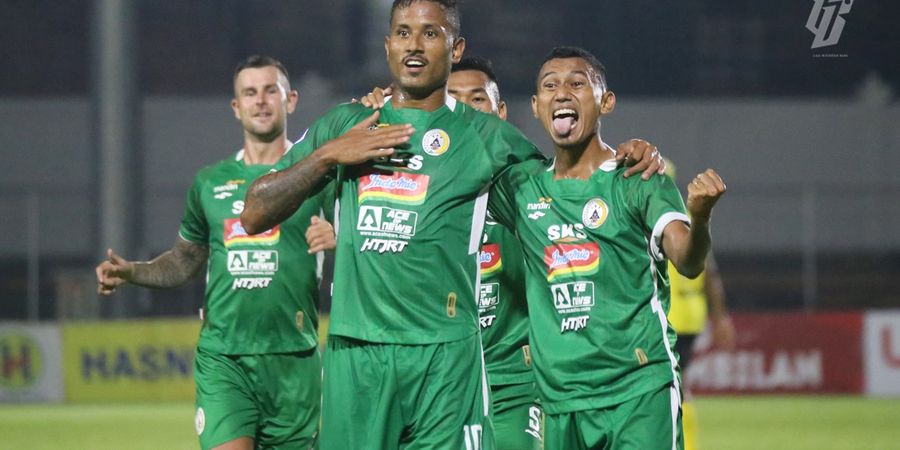 Hasil Liga 1 2021 - PSS Sleman Comeback Keren Lawan Persela, Persipura OTW Liga 2?