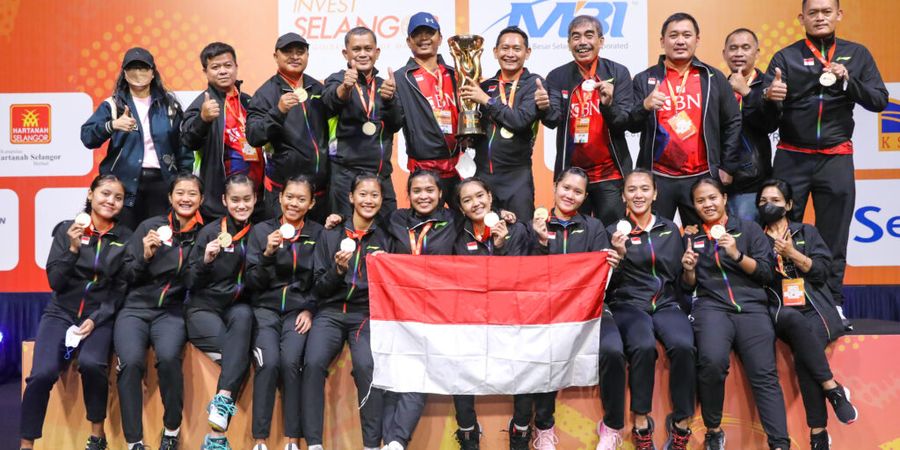 Tim Bulu Tangkis Putri Juara BATC, Sekaligus Jadi Saksi Kembalinya Bendera Merah Putih Berkibar