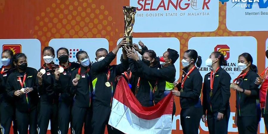 Final Kejuaraan Beregu Asia 2022 – Tim Putri Cetak Sejarah, Merah Putih Kembali Berkibar