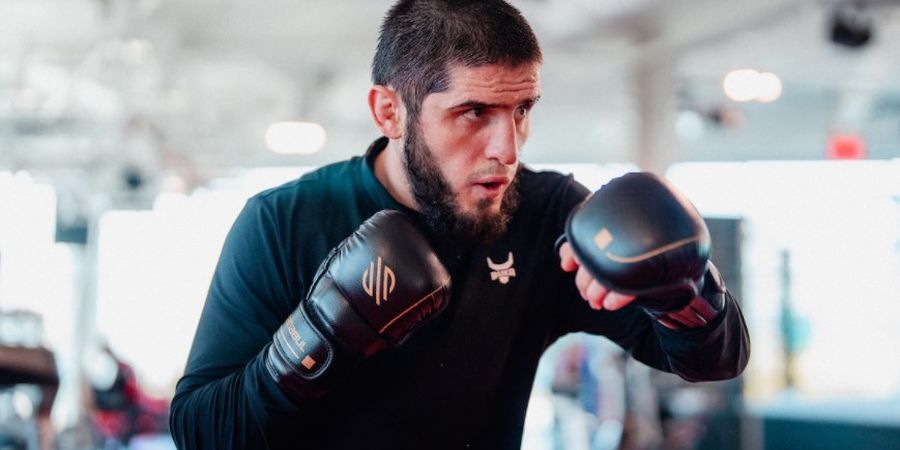 Islam Makhachev Labeli Salah Satu Duel di UFC 287 sebagai Pertarungan yang Gila
