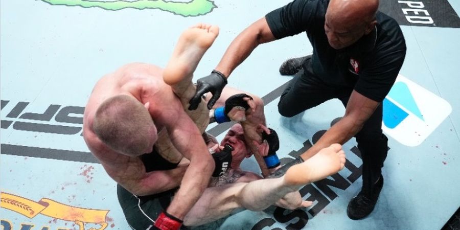 Hasil UFC Vegas 49 - Menang Kuncian Keren, Murid Raja Kelas Berat Ringan Tiru Jejak Guru