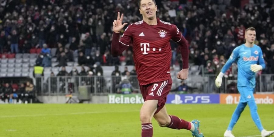Cara Kece Robert Lewandowski Salip Rekor Gol Legenda Bayern Muenchen, Bikin Hat-trick dalam 23 Menit