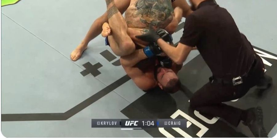 Hasil UFC London - Sudah Dipukuli Berkali-kali, Monster Finish Balik Mengunci Lawan