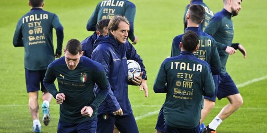 UEFA Nations League - Roberto Mancini Optimistis Italia Lolos dari Grup Neraka